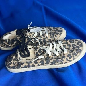 New leopard print slip-on shoes